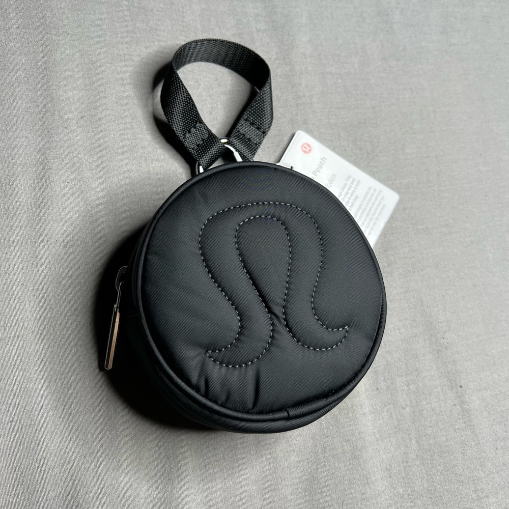 Lululemon Logo Coin Pouch NWT Black - Picture 8 of 15